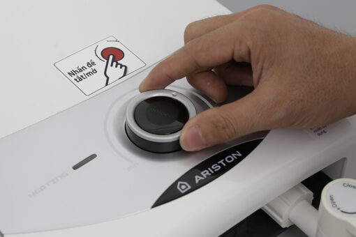 Máy nước nóng Ariston SM45E-VN