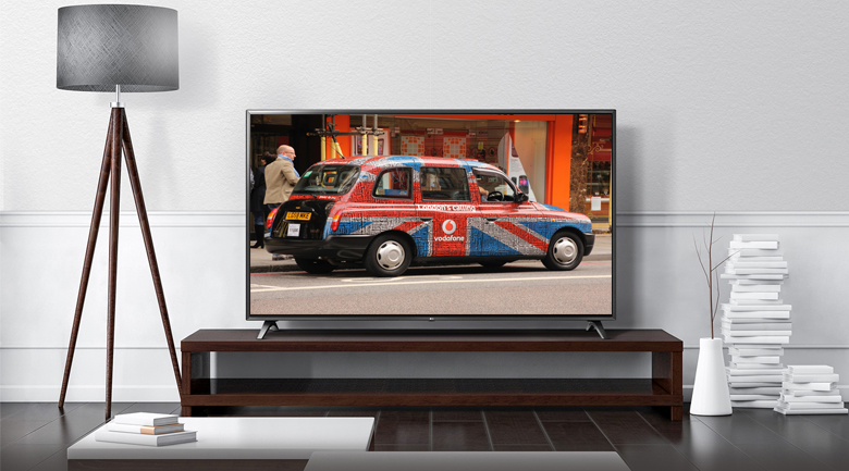 Thiết kế của Smart Tivi LG 4K 70 inch 70UM7300PTA