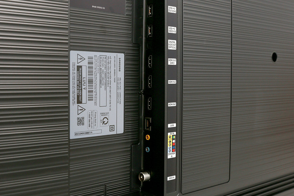 Smart Tivi Samsung 4K 65 inch UA65NU7100