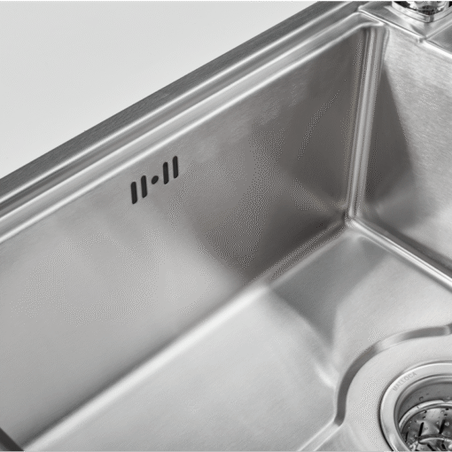 Chậu rửa inox 2 hố lệch 82cm Malloca MS 5082W