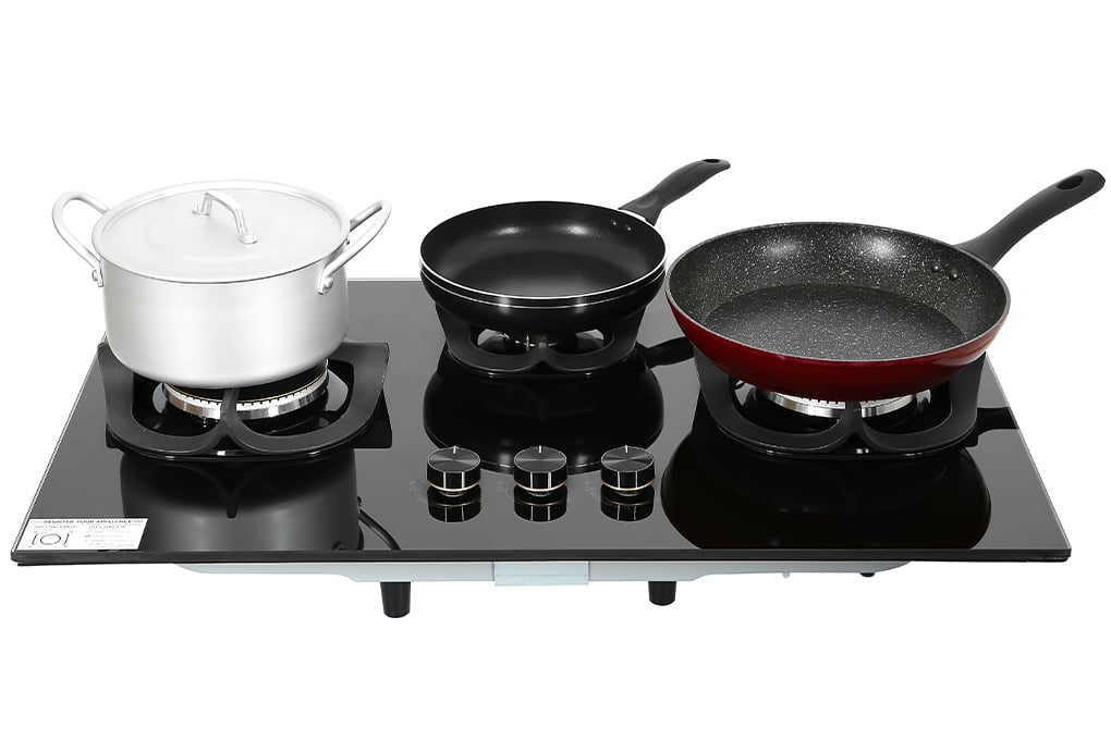 Bếp gas 3 vùng nấu Electrolux EHG8321BC